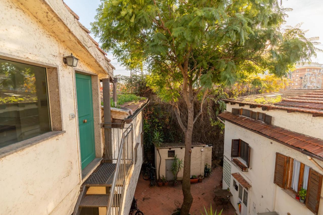 Bright And Comfy Terraced Apartment In Trastevere Rome Exterior photo